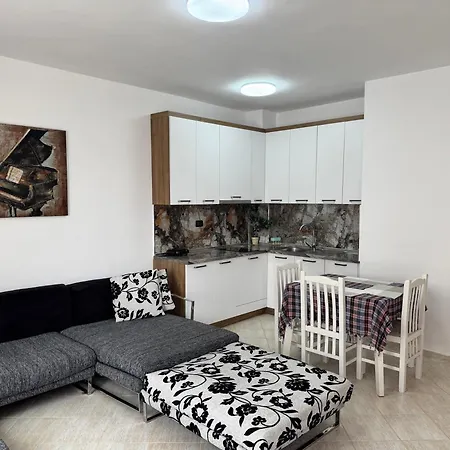 Orkidea Appartement Golem (Tirana)
