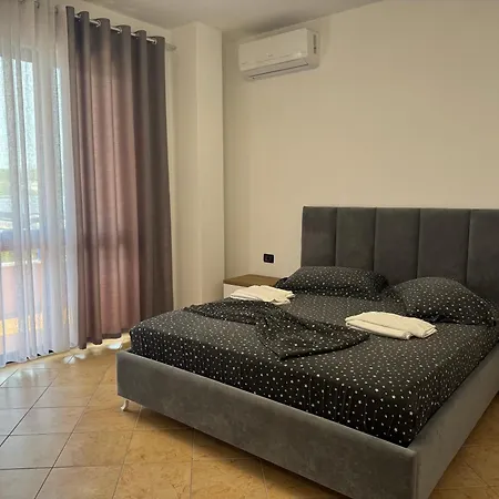 Orkidea Apartment *