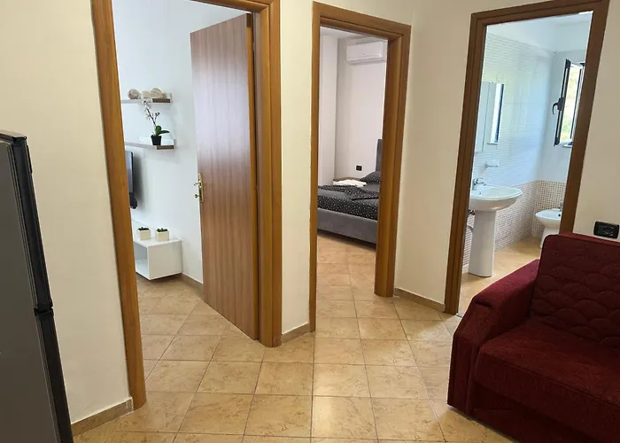 Orkidea Golem (Tirana)