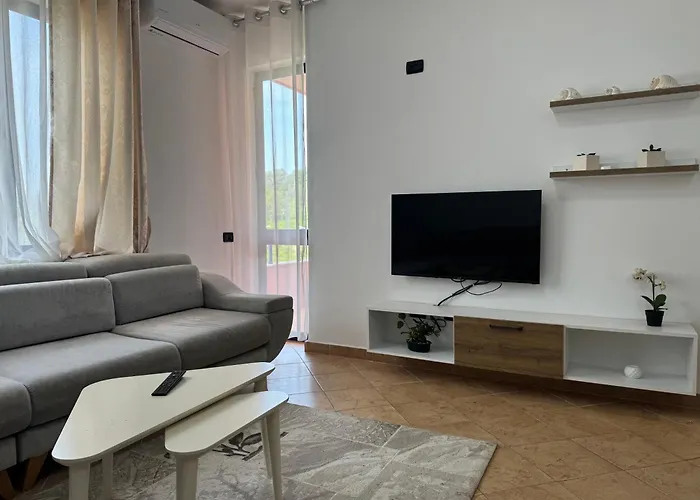 Orkidea Apartment Golem (Tirana)